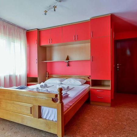 Apartments Srzentic Petrovazzo Esterno foto