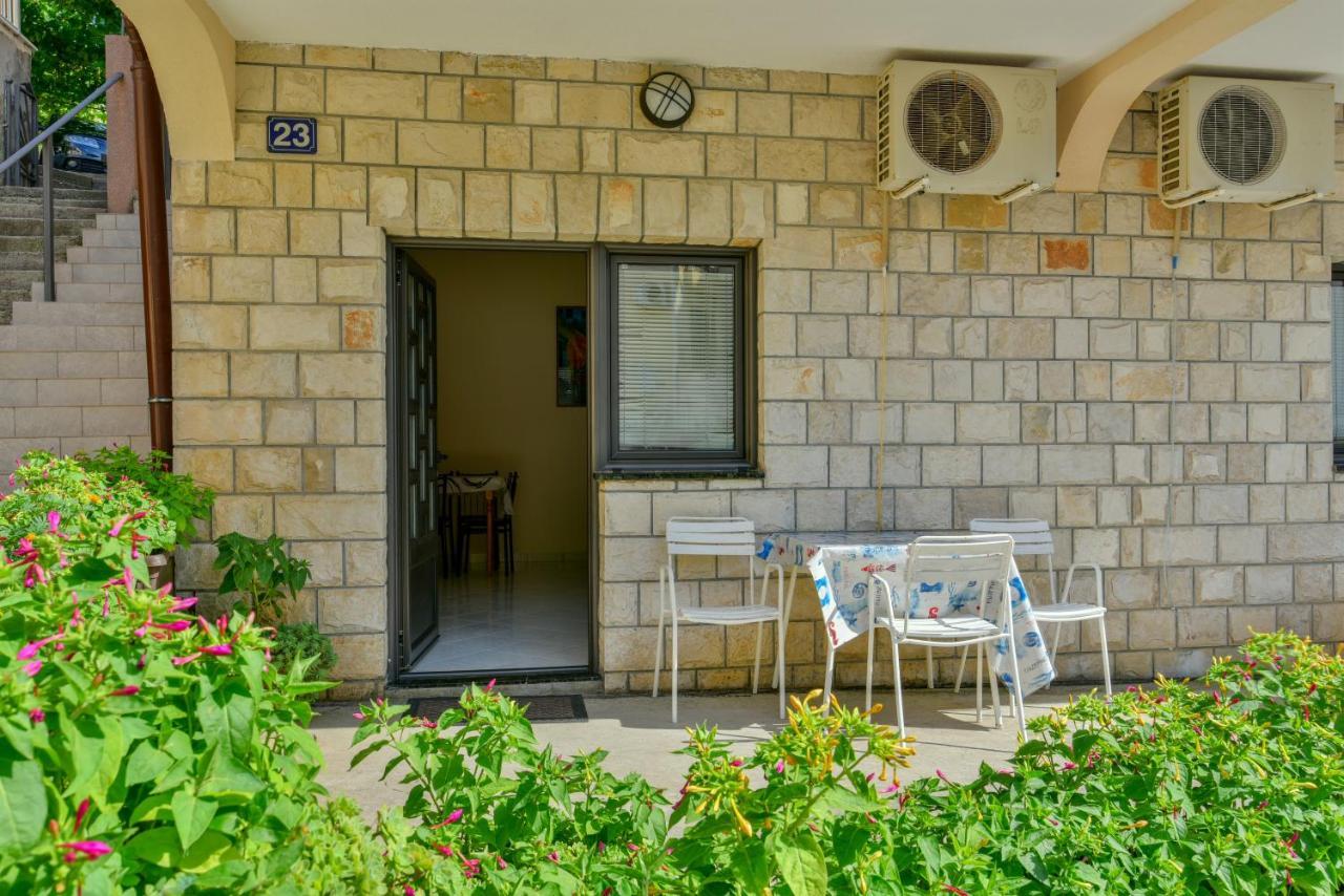 Apartments Srzentic Petrovazzo Esterno foto