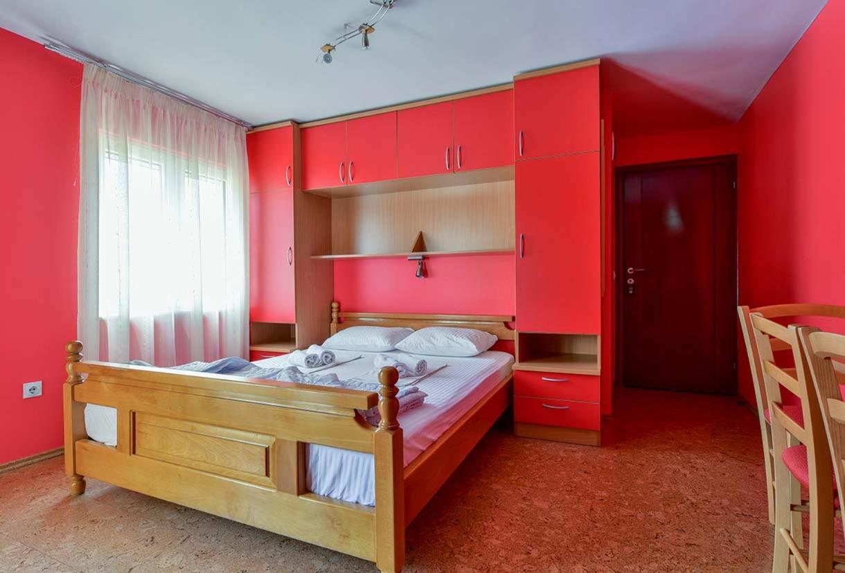 Apartments Srzentic Petrovazzo Esterno foto