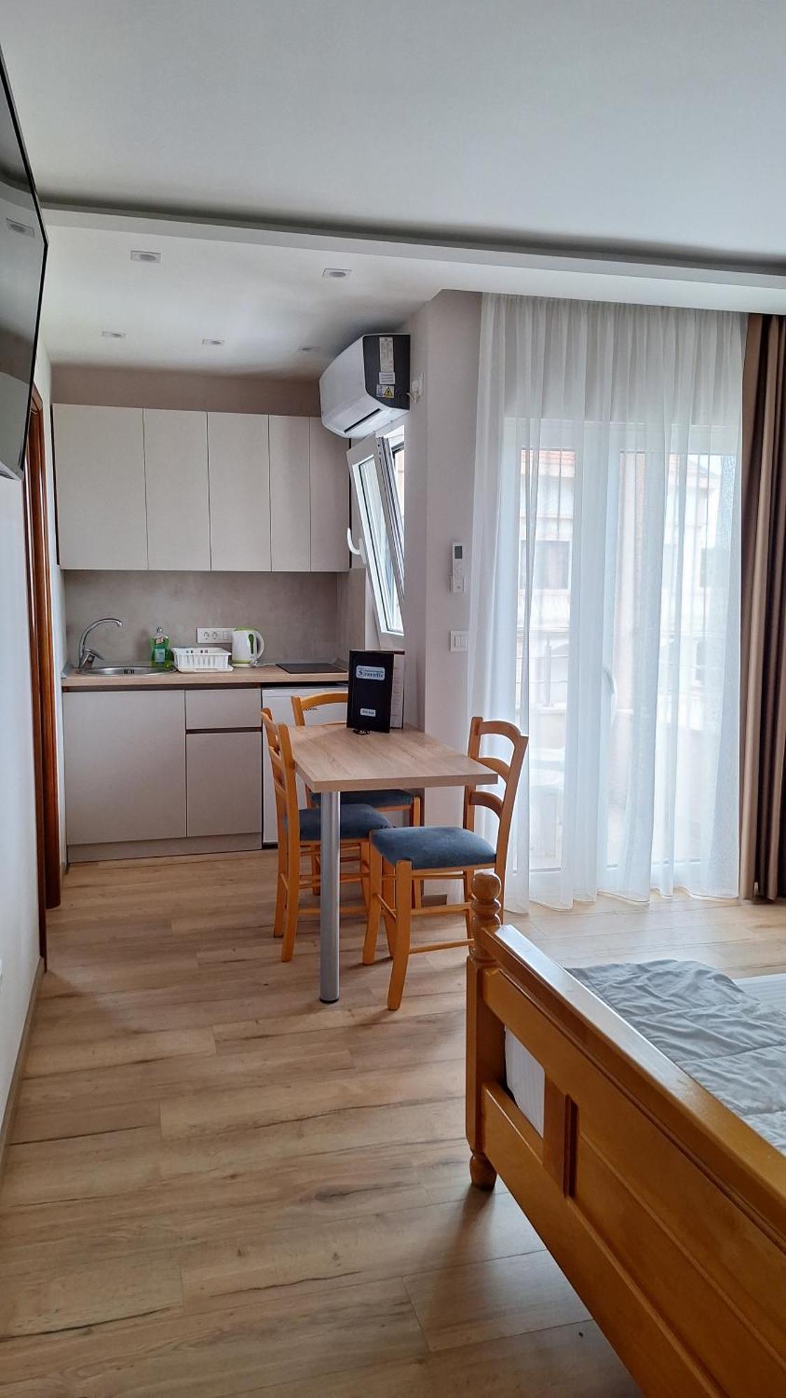 Apartments Srzentic Petrovazzo Esterno foto