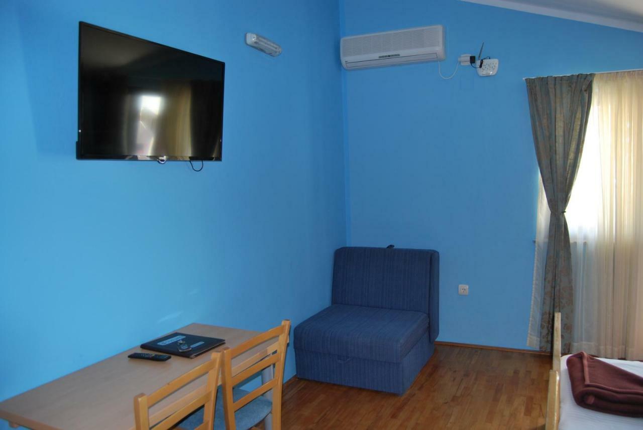Apartments Srzentic Petrovazzo Esterno foto