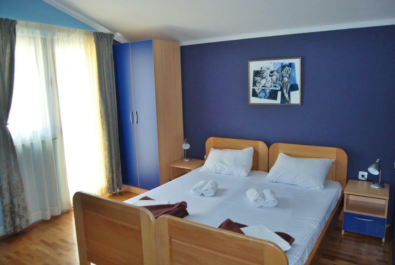 Apartments Srzentic Petrovazzo Esterno foto