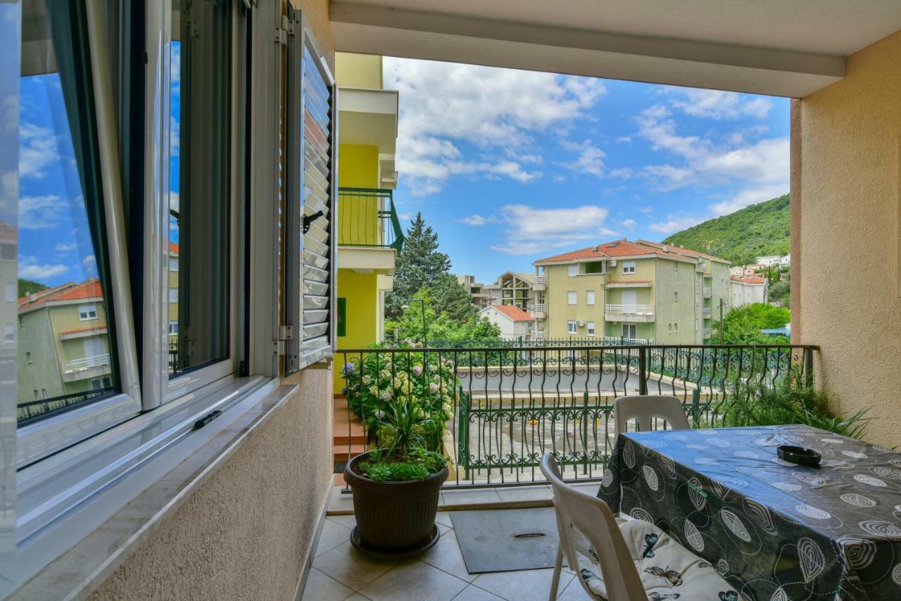 Apartments Srzentic Petrovazzo Esterno foto